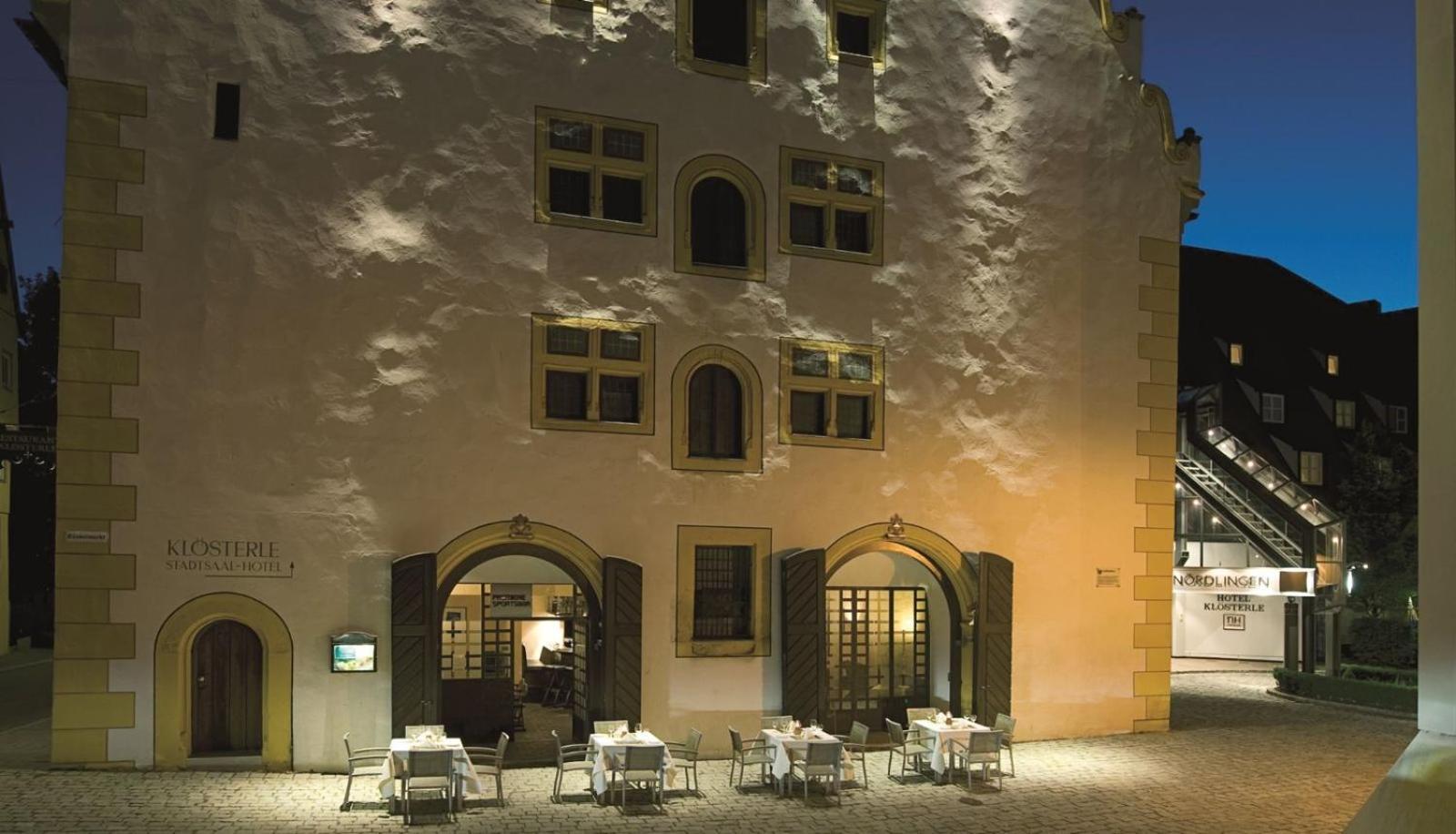 Hotel Kloesterle Noerdlingen - In Kuerze Elaya Hotel Kloesterle Nördlingen Buitenkant foto