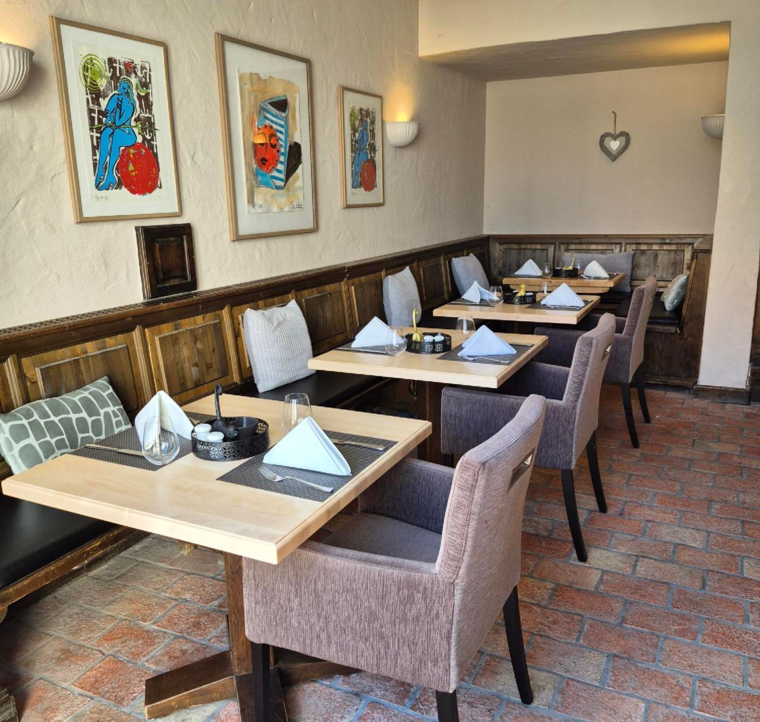 Hotel Kloesterle Noerdlingen - In Kuerze Elaya Hotel Kloesterle Nördlingen Buitenkant foto